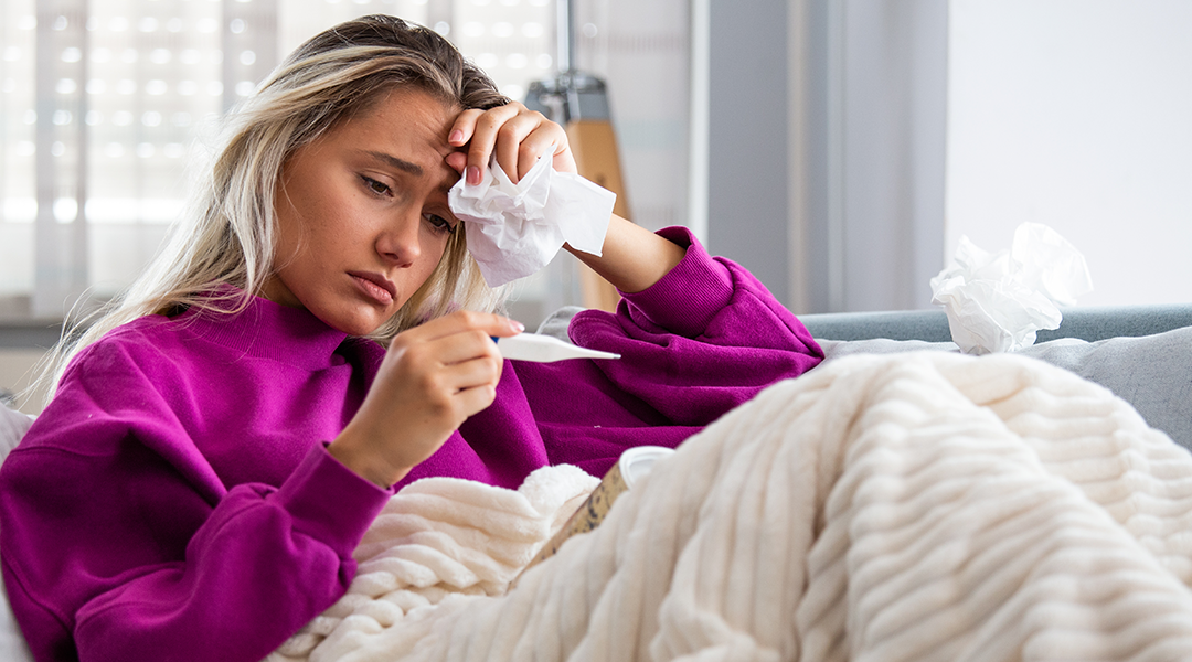 Winter Colds: Symptoms and 8 Tips to Prevent Sickness